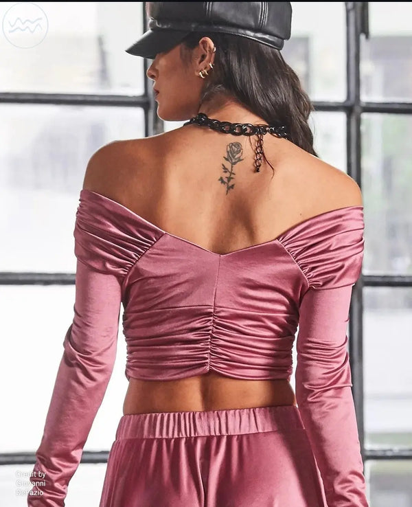Top con spalle scoperte