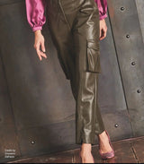 Pantaloni cargo in ecopelle verde oliva