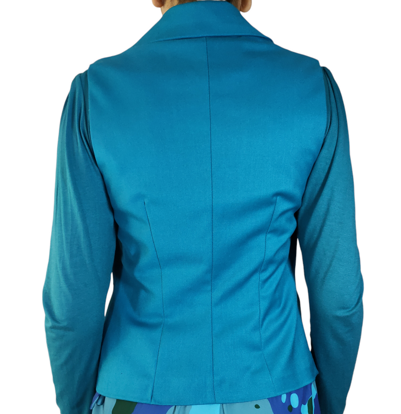 Gilet senza maniche blu con fodera mimetica