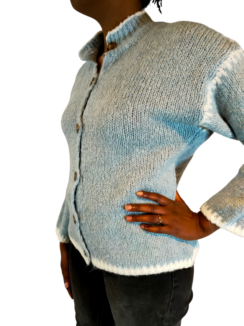 Comodo cardigan in lana blu